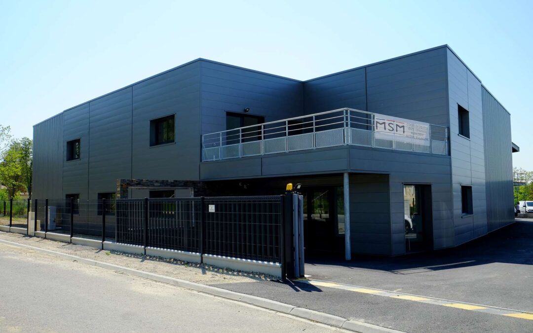 Bâtiment de stockage